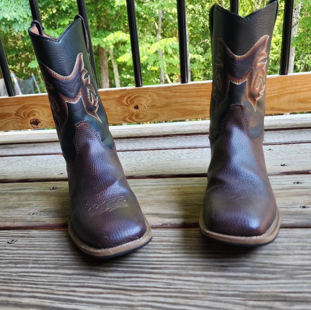 Youth Size 4 Cowboy Boots